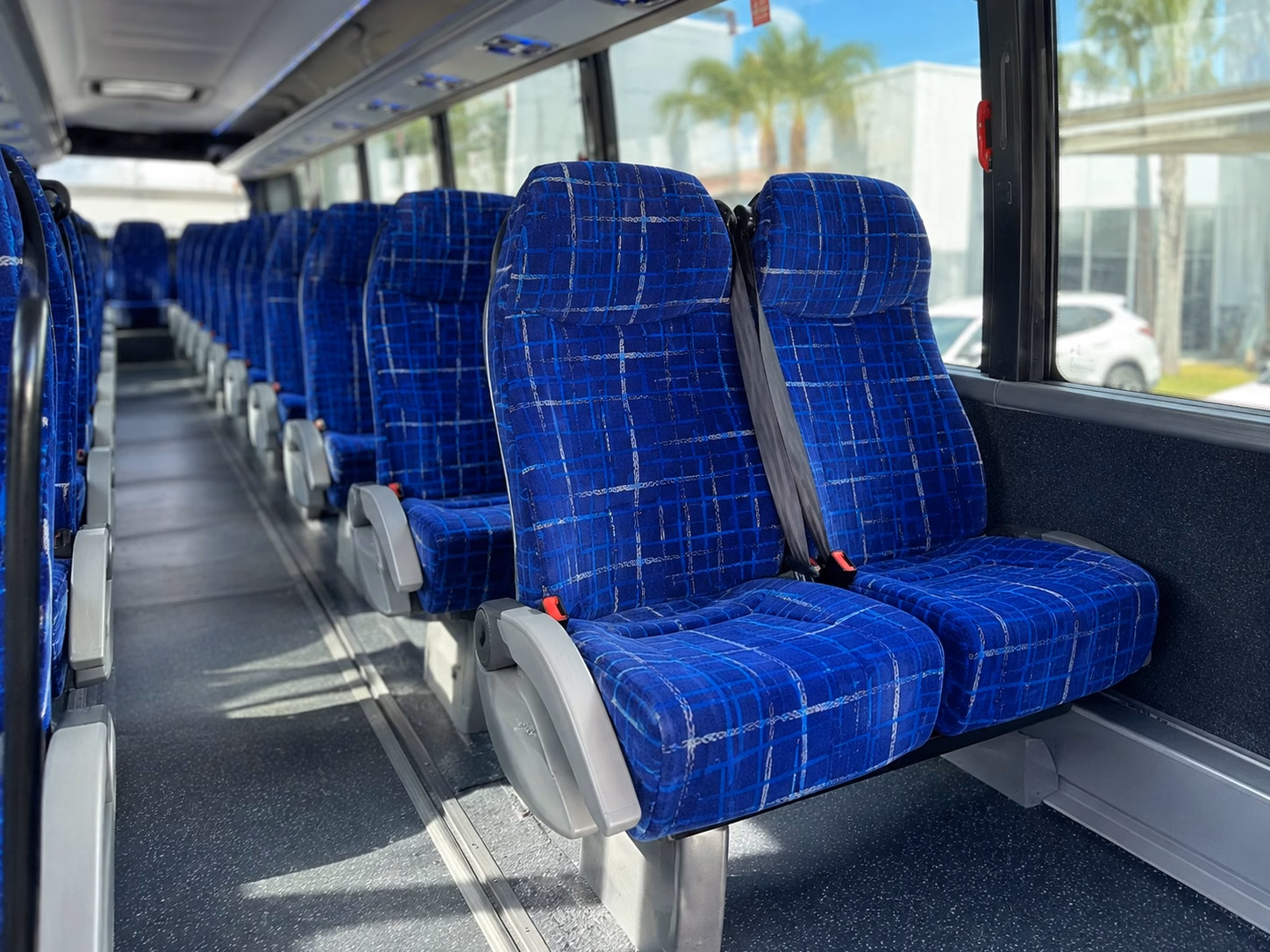 airport pickup and hotel shuttle service for out of town wedding guests in irvine