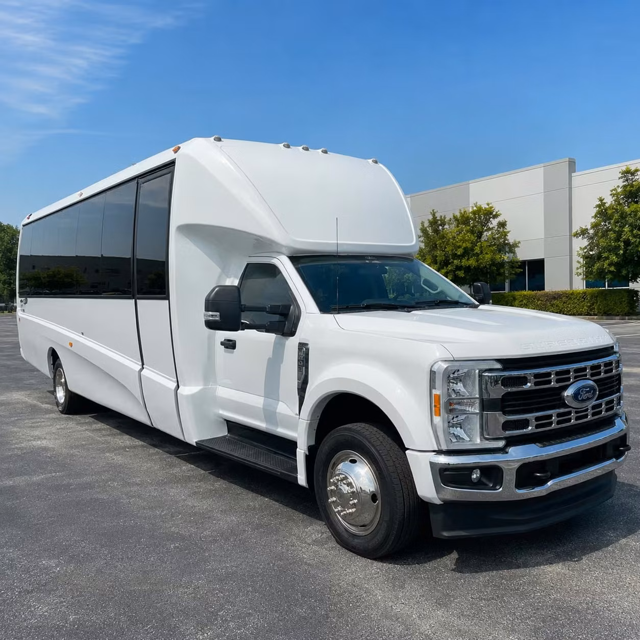 minibus rentals for smaller prom groups heading out in irvine