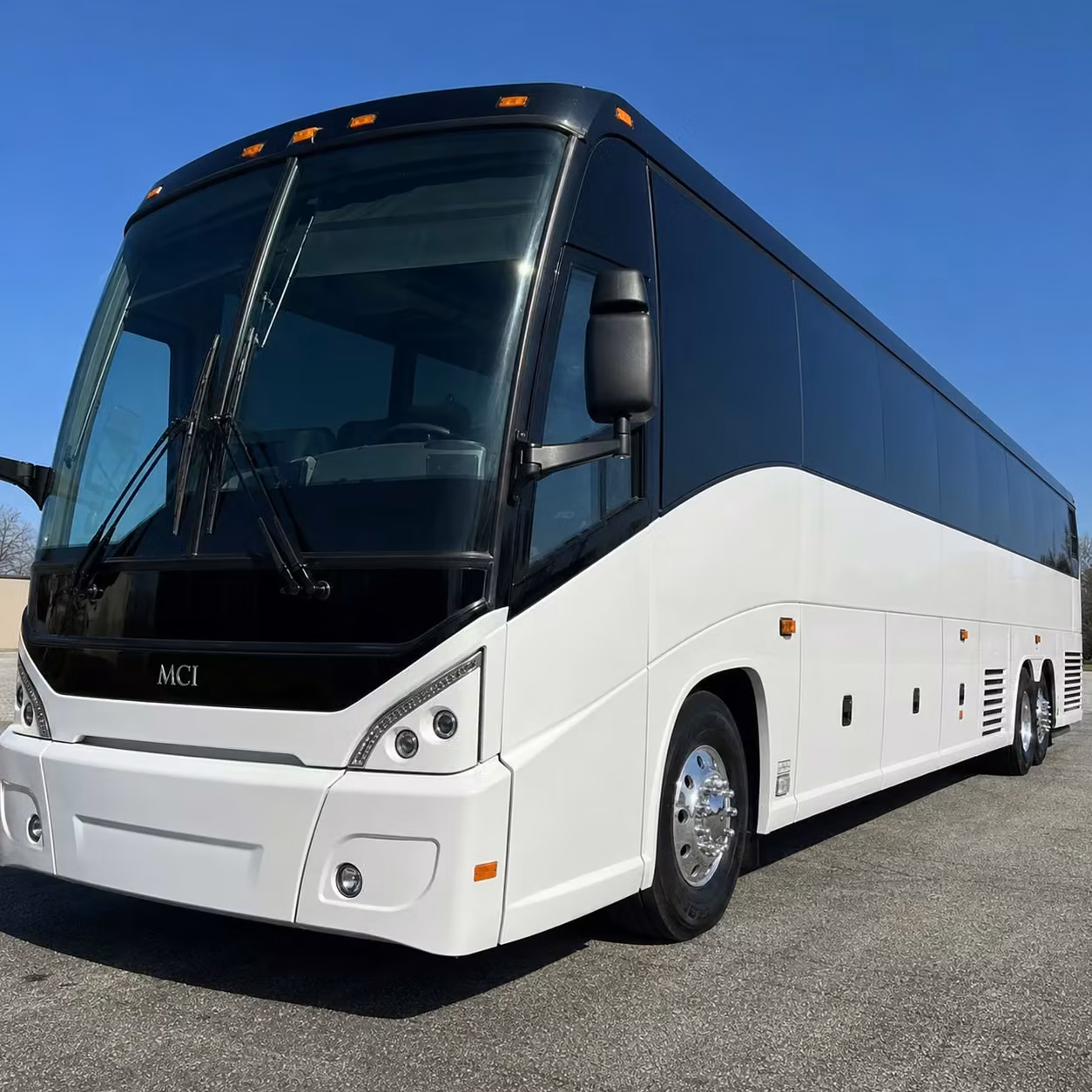 private hotel to airport shuttles for irvine conference and convention groups