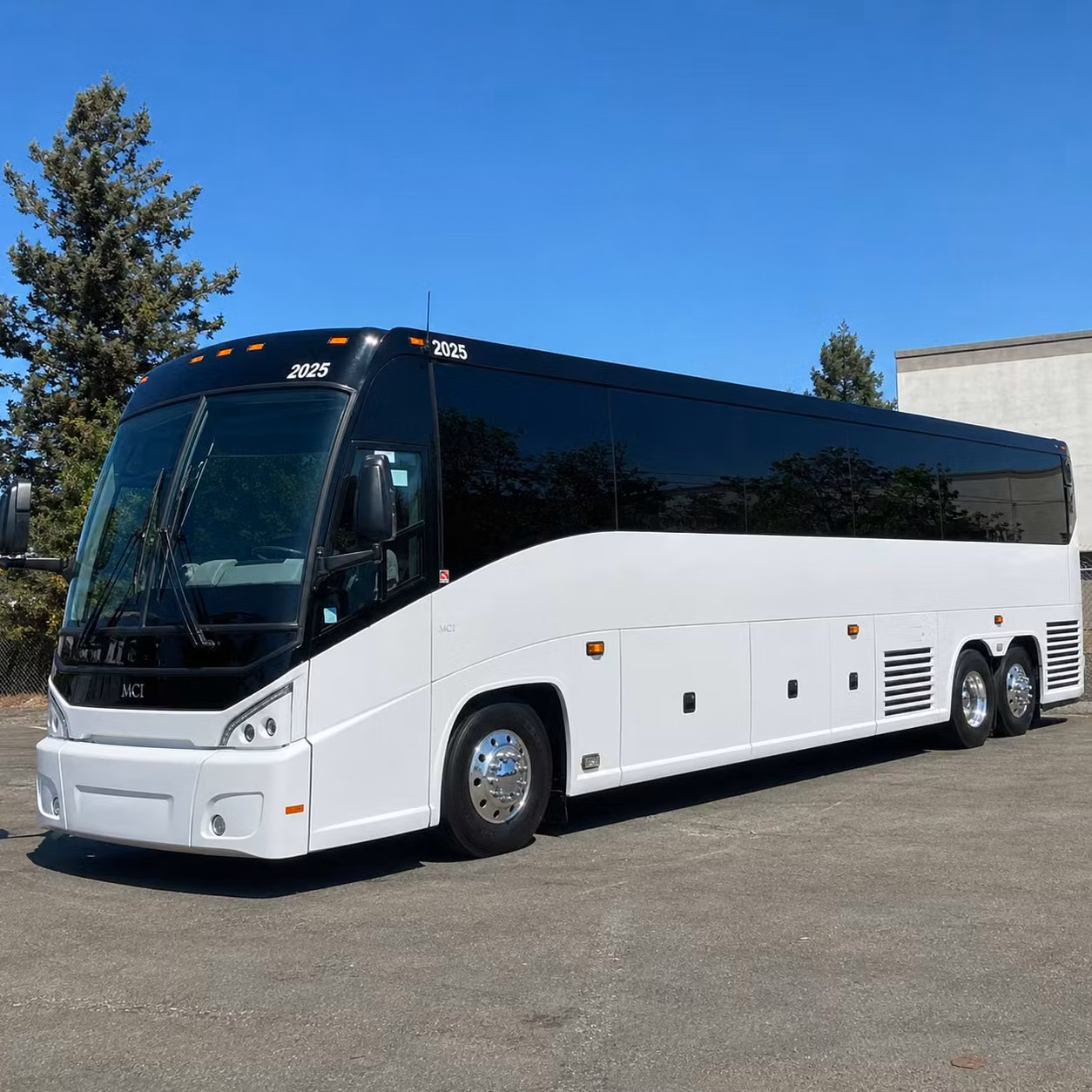 shuttle your group to great park live without the parking nightmare